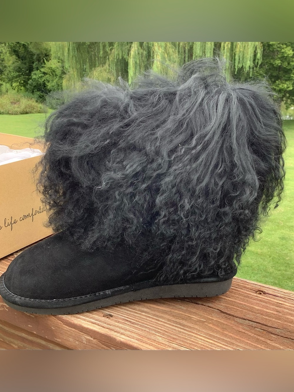 BearPaw Boo Sheep Fur Boots - size 9 - New